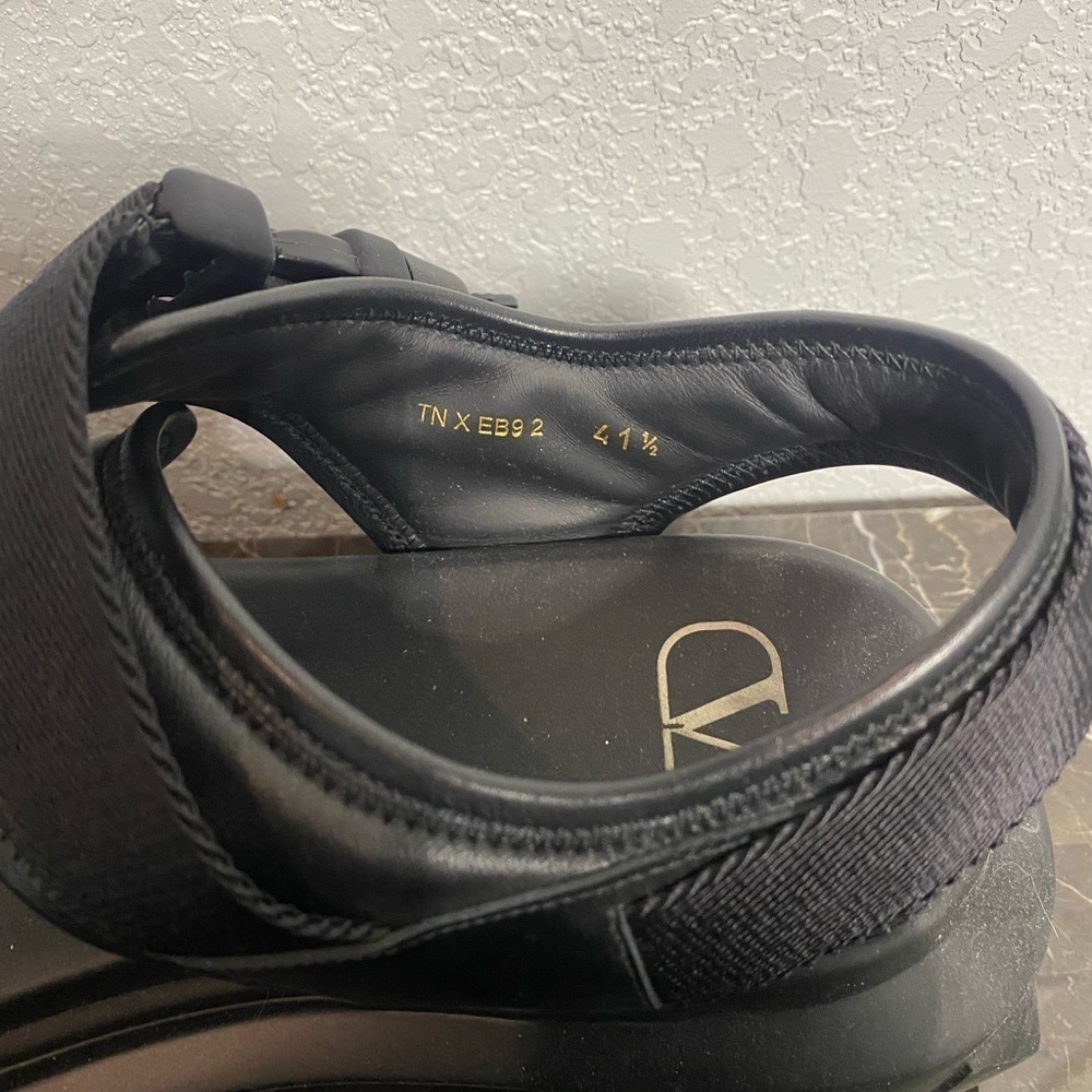 Valentino Garavani Rockstud Leather Rubber-Sole Dad Sandals chunky - Picture 8 of 15